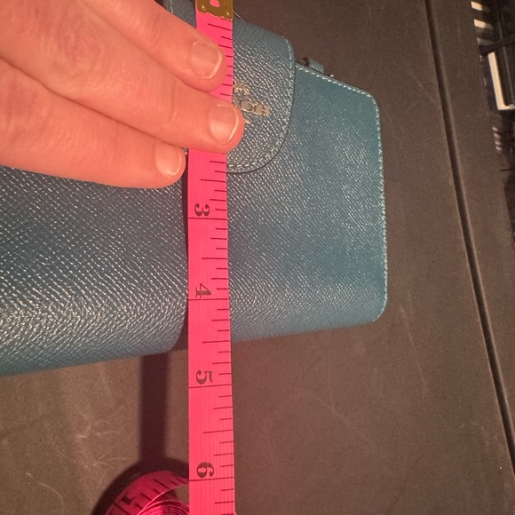 Coach 7 card cellphone wallet - Picture 5 of 7